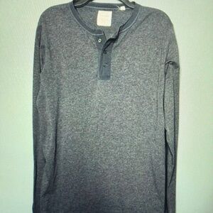 Men's Gray Long Sleeve Henley Shirt